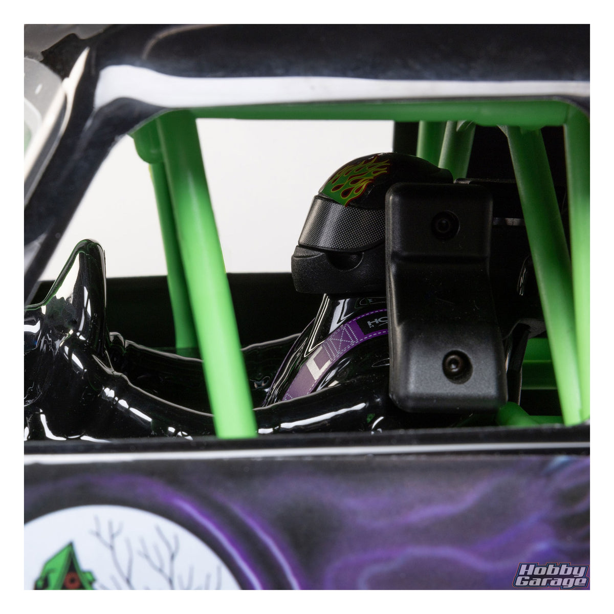 Losi LMT 2.0: 4wd Solid Axle Monster Truck RTR - Grave Digger LOS04028T1