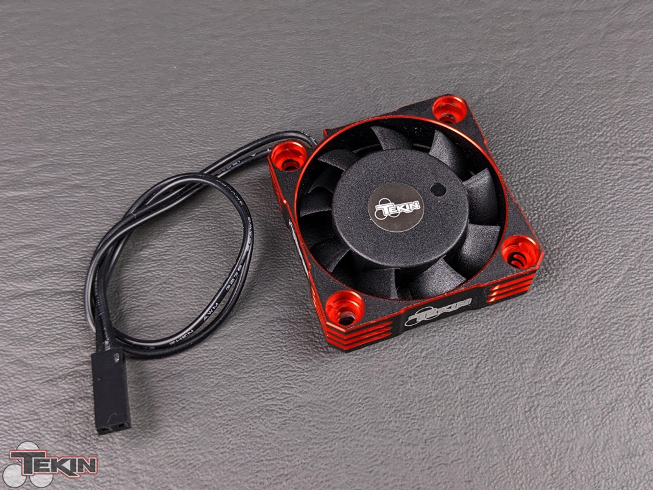 Tekin Fan 40x40x10 Hiflow Blk/red - 2pin 2.5mm Plug X 180mm X 26awg TEKTT3864
