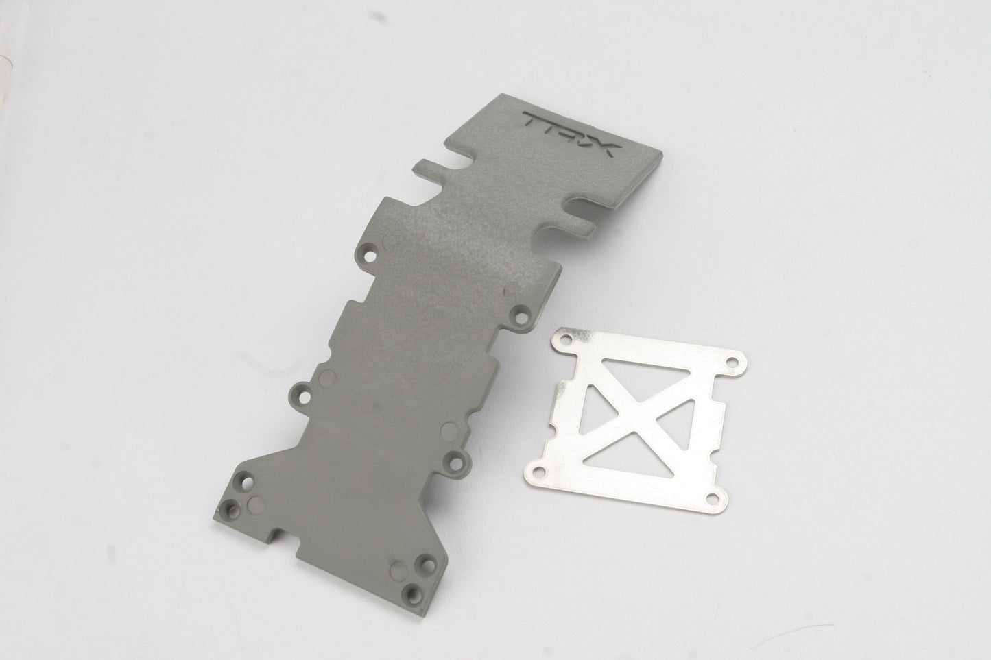 Traxxas Gray Rear Skid Plate w/ Reinforcement TRA4938A