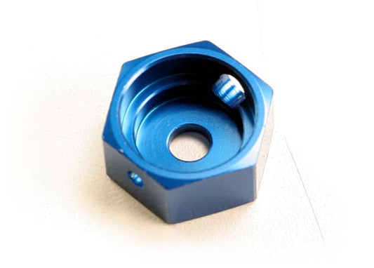 Traxxas Blue Aluminum Brake Adapter TRA5165